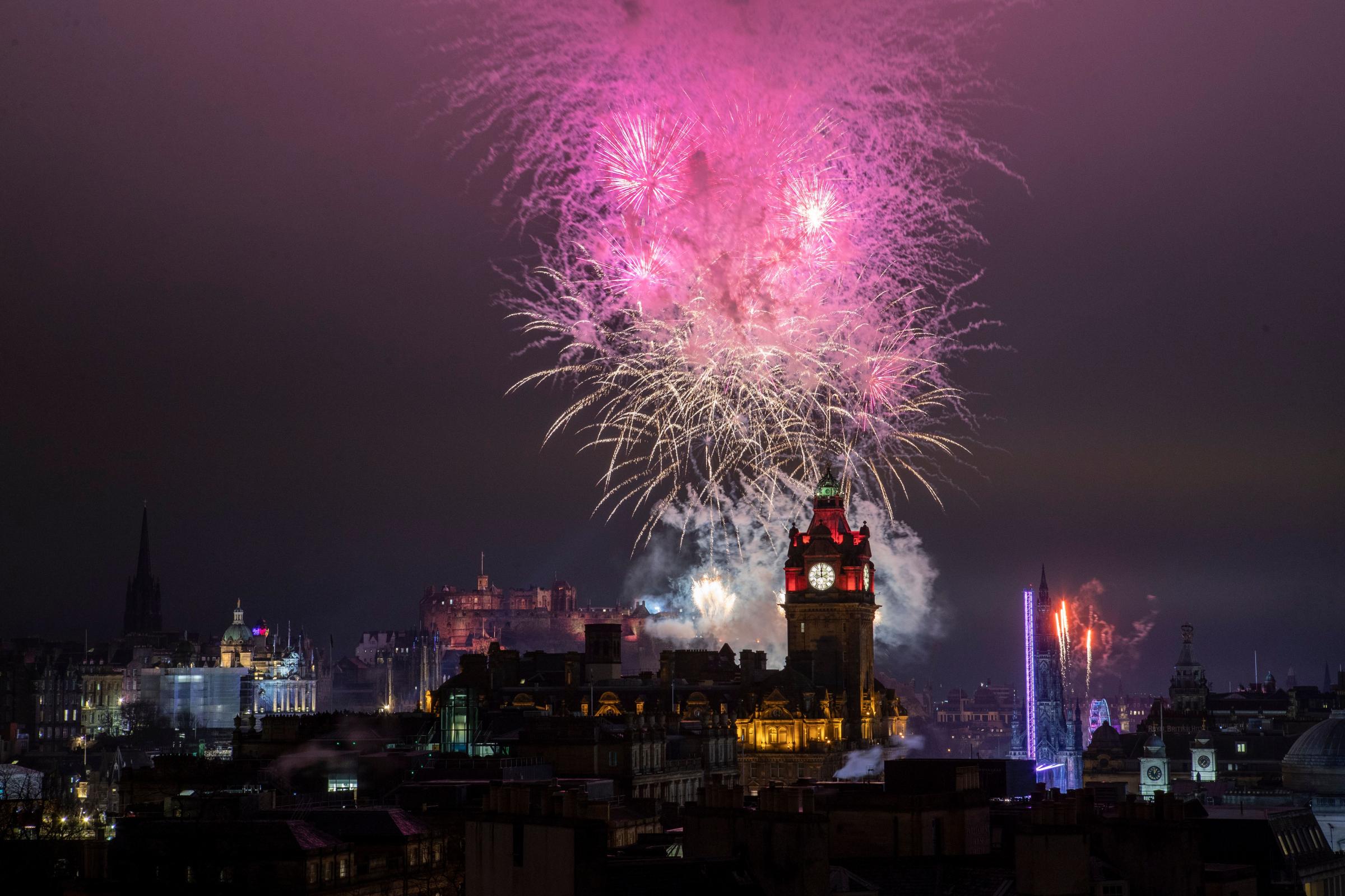 Negative test result needed for everyone attending Edinburgh's Hogmanay events - Vimarsana News