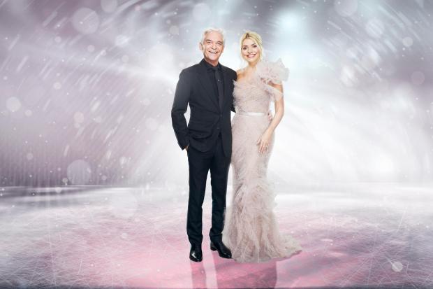Milford Mercury: Phillip Schofield and Holly Willoughby. Credit: ITV Plc
