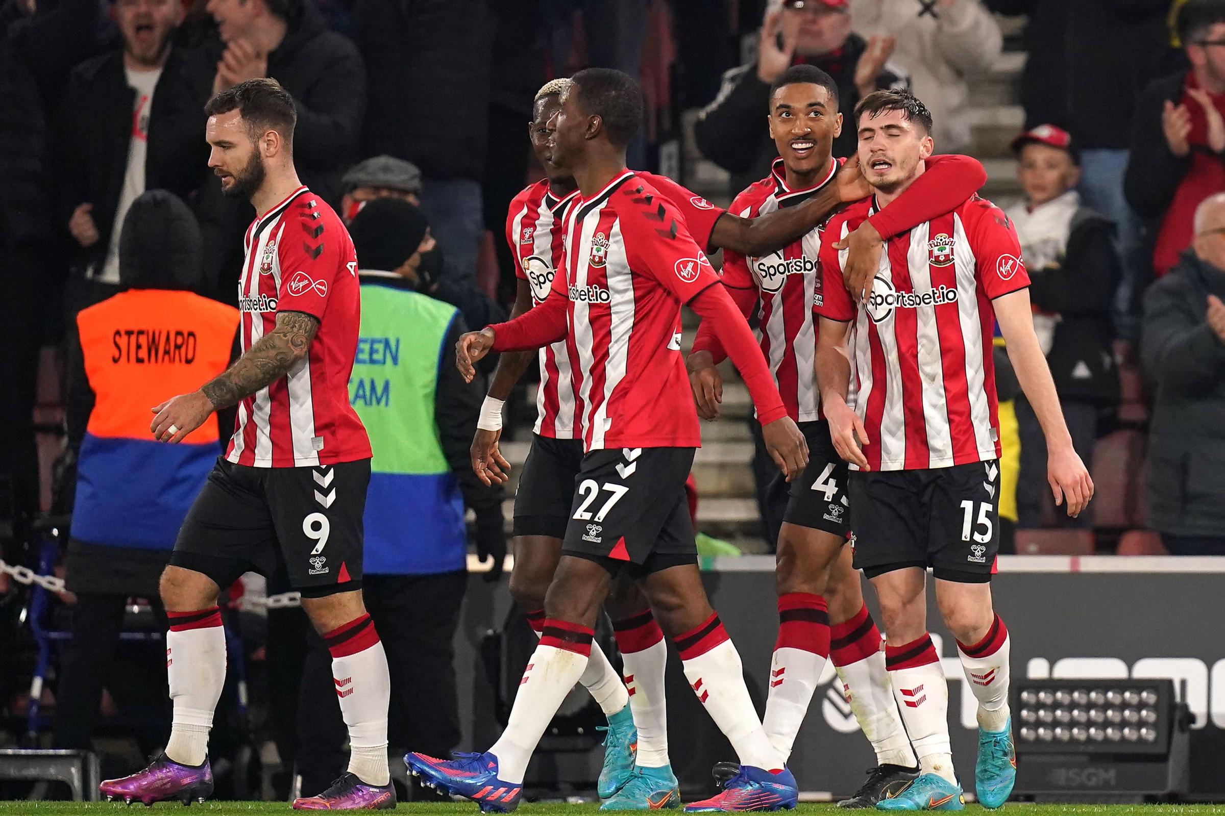 Romain Perraud hits stunning strike as Southampton see off West Ham - Vimarsana News