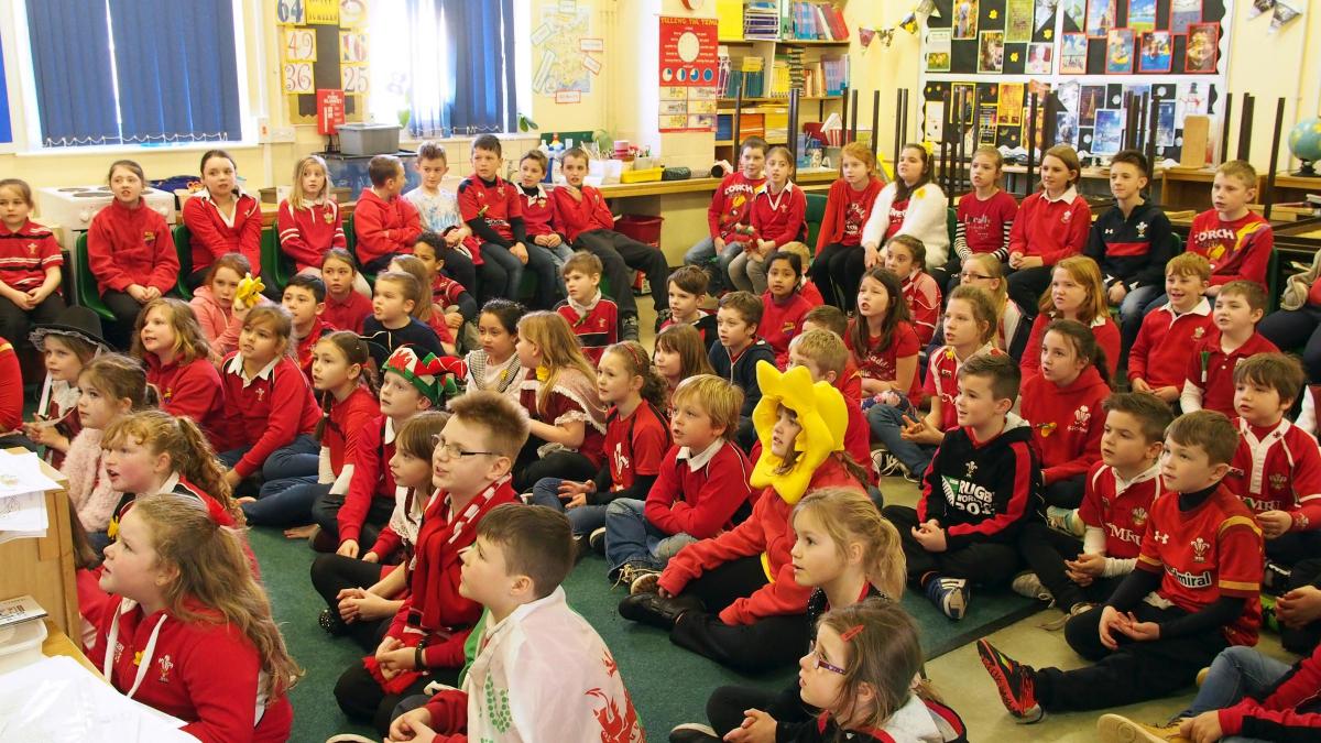 Milford Haven Juniors enjoyed a day of baking, singing and dancing for St David's Day 2016.