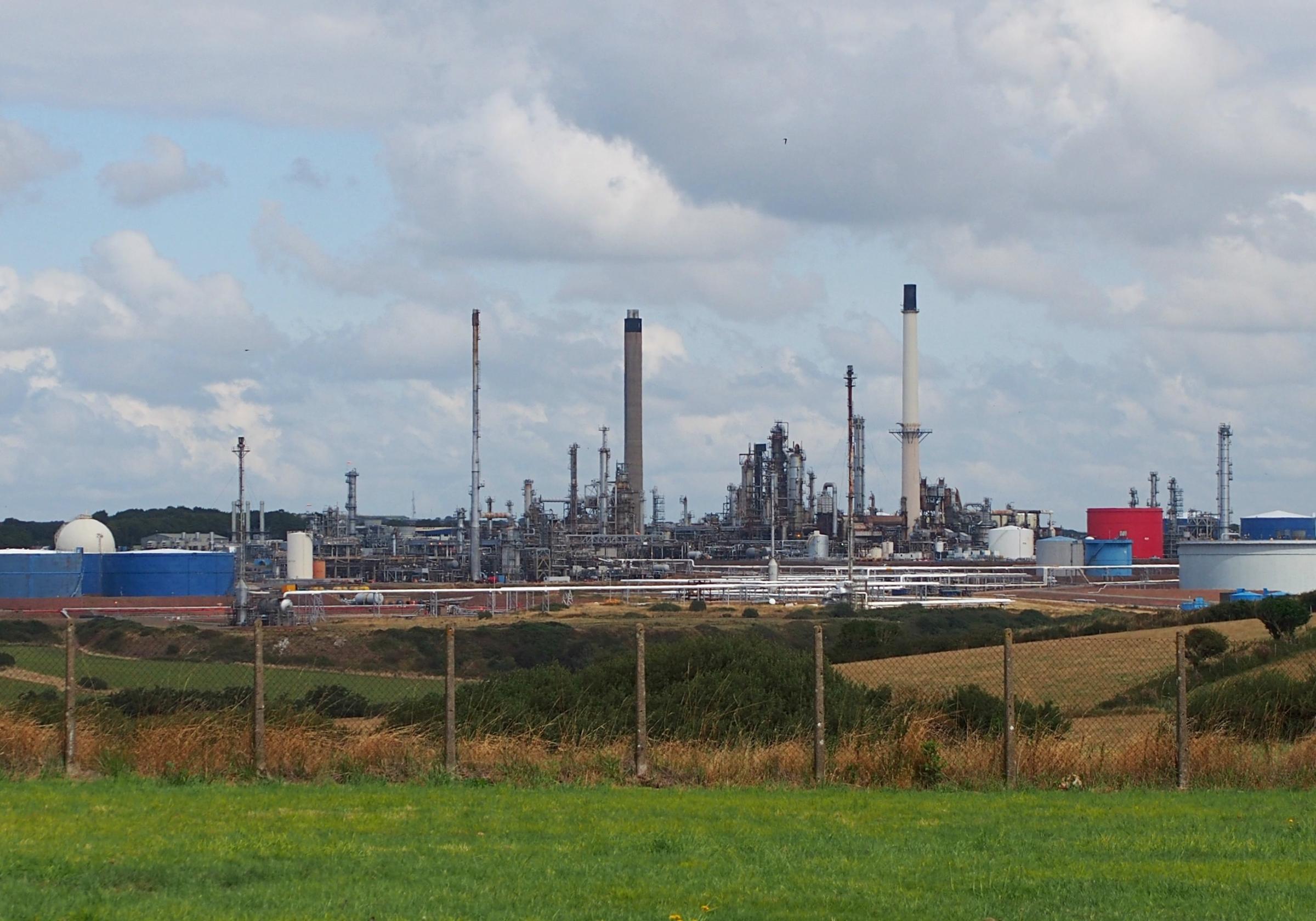 Milford Haven refinery 